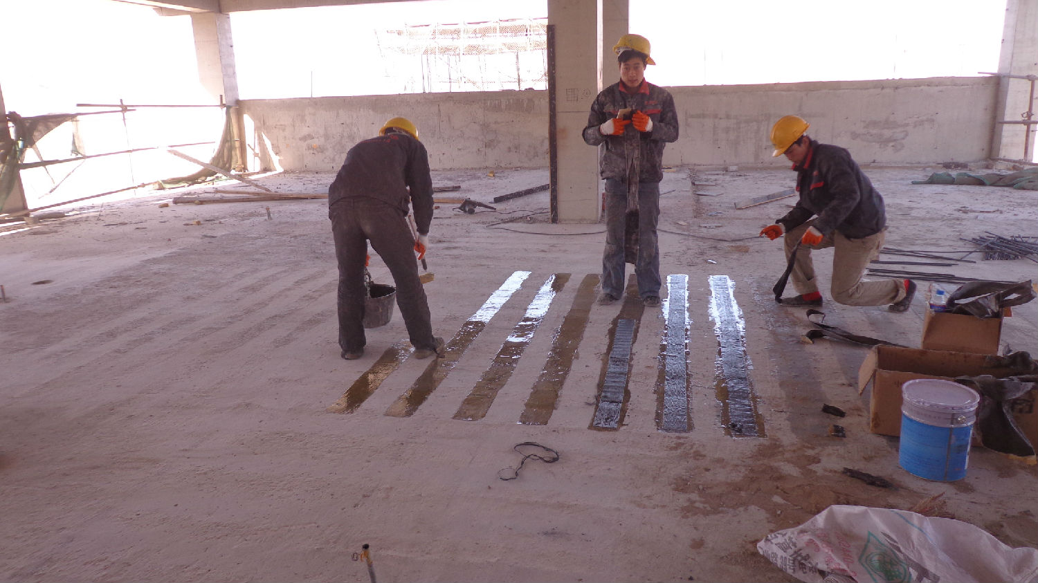 粘贴碳纤维加固